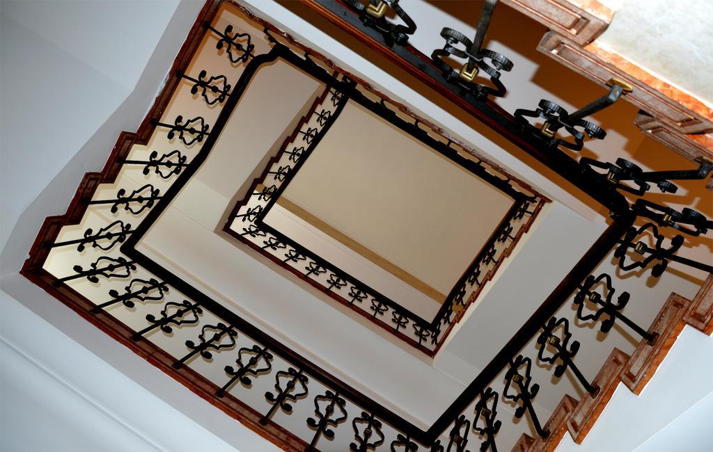 Astoria Italia Hotel 4*